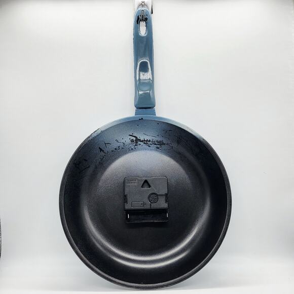 Quartz Blue Painted Cottage Scenery 8" Fry Pan Decorative Wall Clock Made in USA - Picture 5 of 10